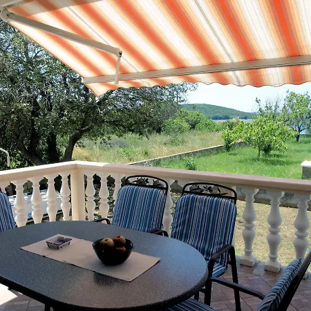Holiday House Chiara